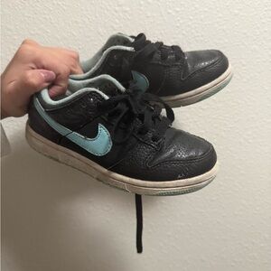 Nike Kids Black and Teal Sneakers